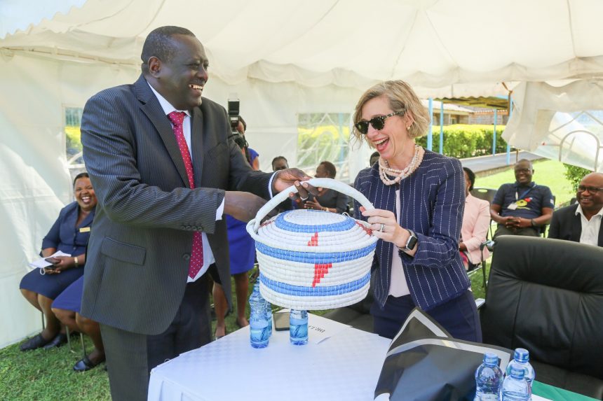 US Deputy Ambassador Visits JOOTRH.