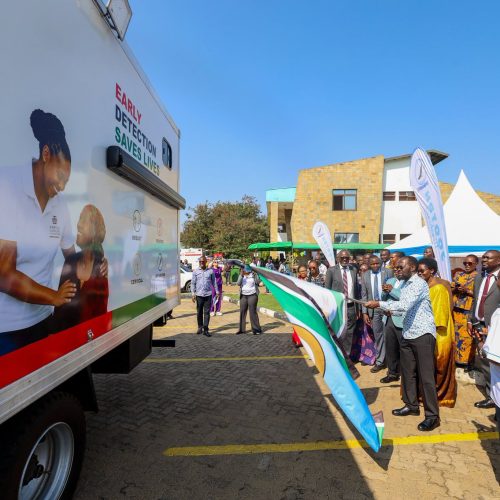 JOOTRH Flags Off Clinic on Wheels to Expand Community Cancer Screening JOOTRH Flags Off Clinic on Wheels to Expand Community Cancer Screening